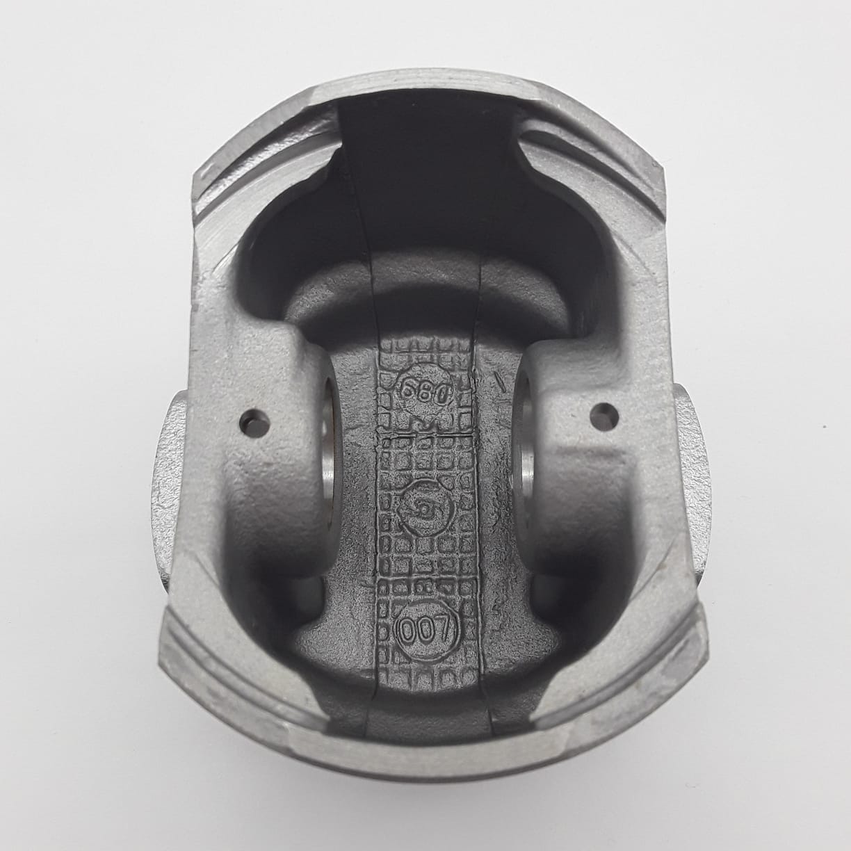 PS 4680 — foto 1